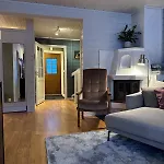 Half Of A Semi-detached House With 2 Bedrooms, 1100 M To Center! Tromsø