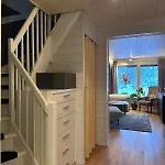 Half Of A Semi-detached House With 2 Bedrooms, 1100 M To Center! *