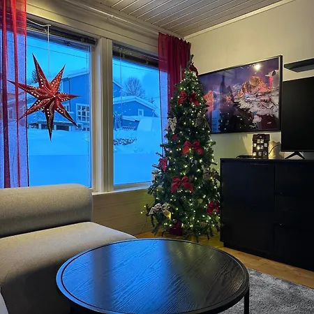 アパート Half Of A Semi-detached House With 2 Bedrooms, 1100 M To Center! *